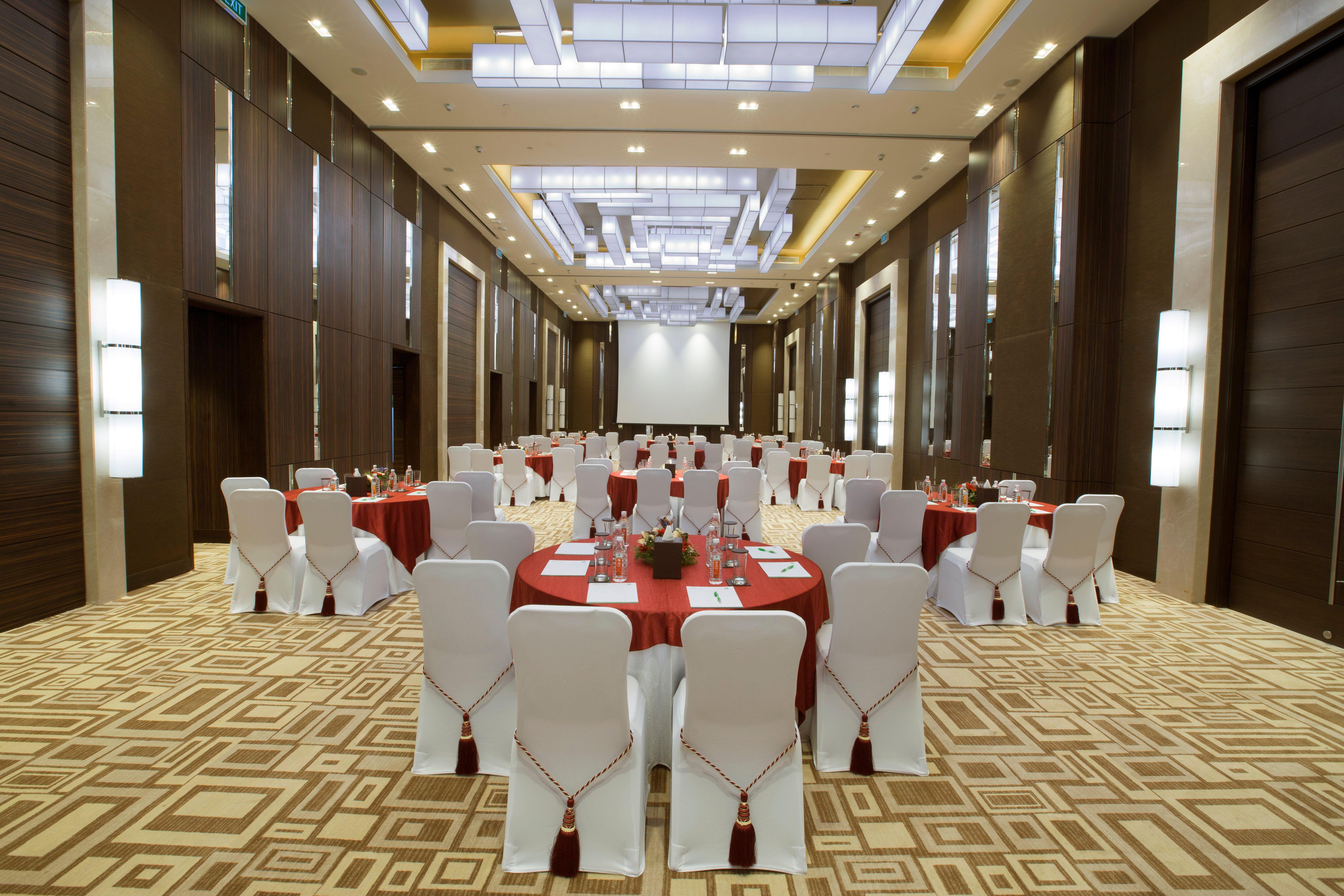 Holiday Inn Chennai Omr It Expressway By Ihg Exterior photo