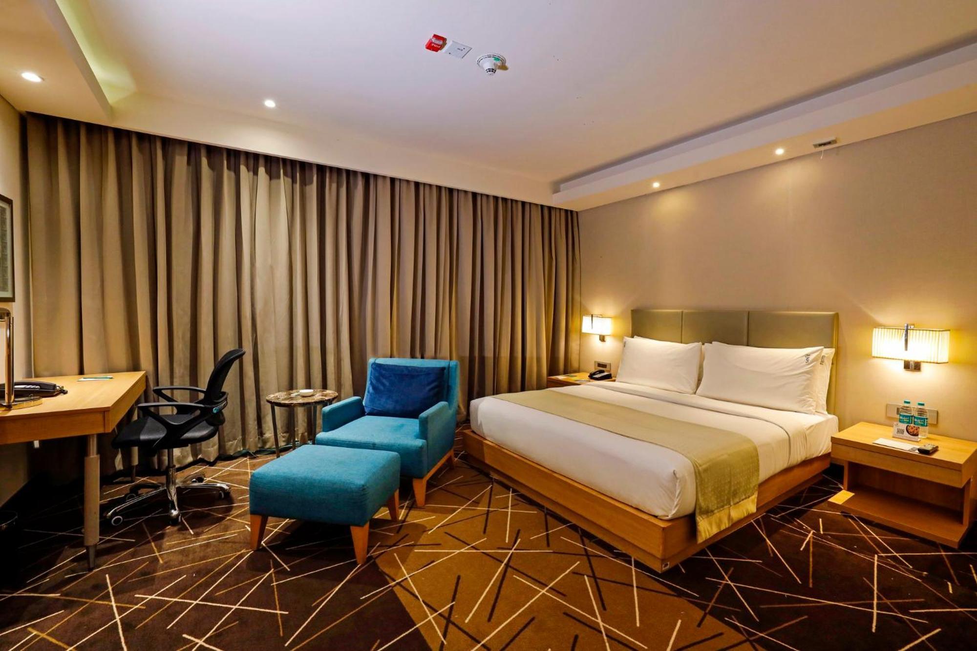 Holiday Inn Chennai Omr It Expressway By Ihg Exterior photo